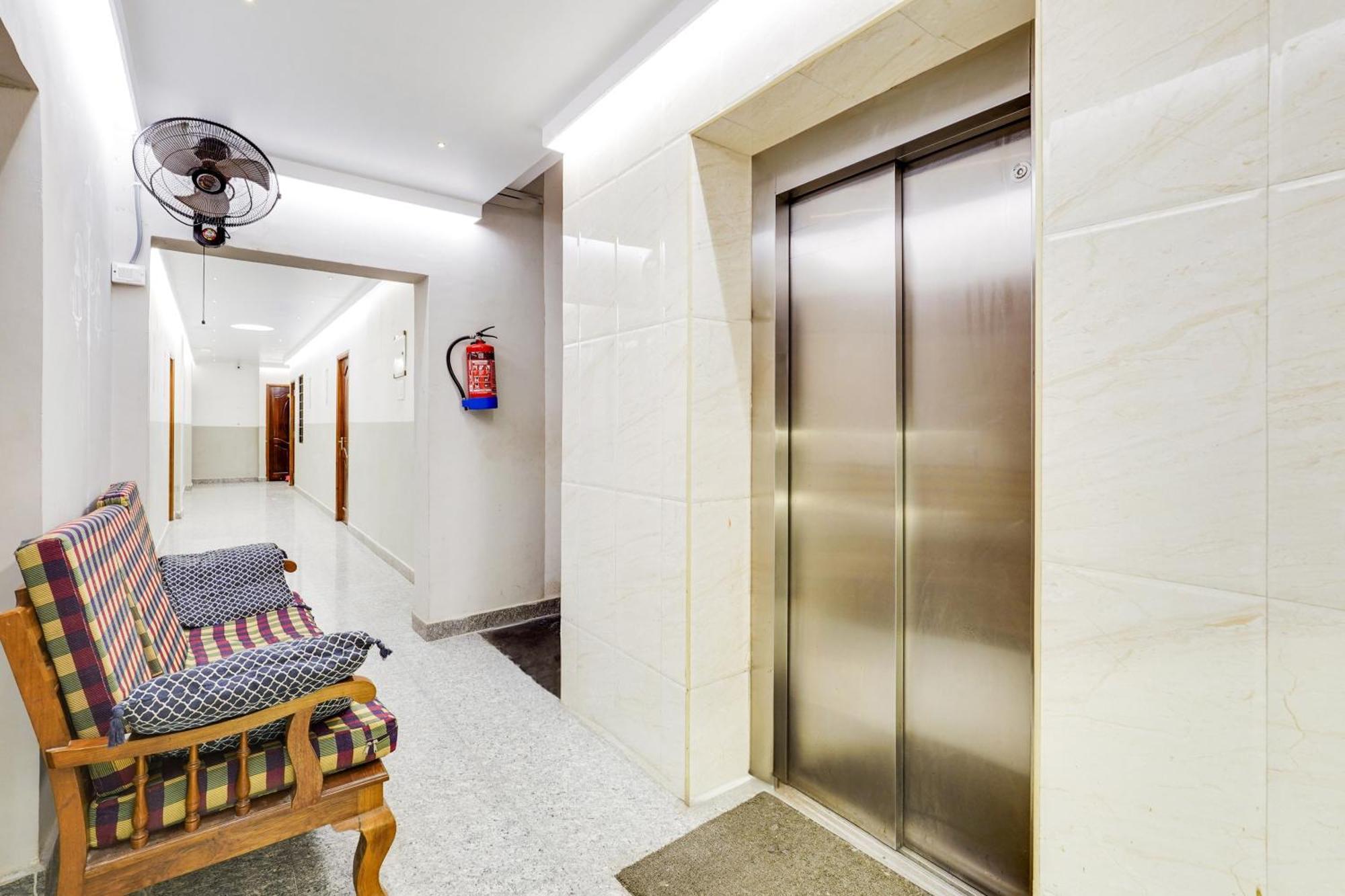 Super Hotel O White Town Formerly Seascape Residency ポンディシェリ エクステリア 写真