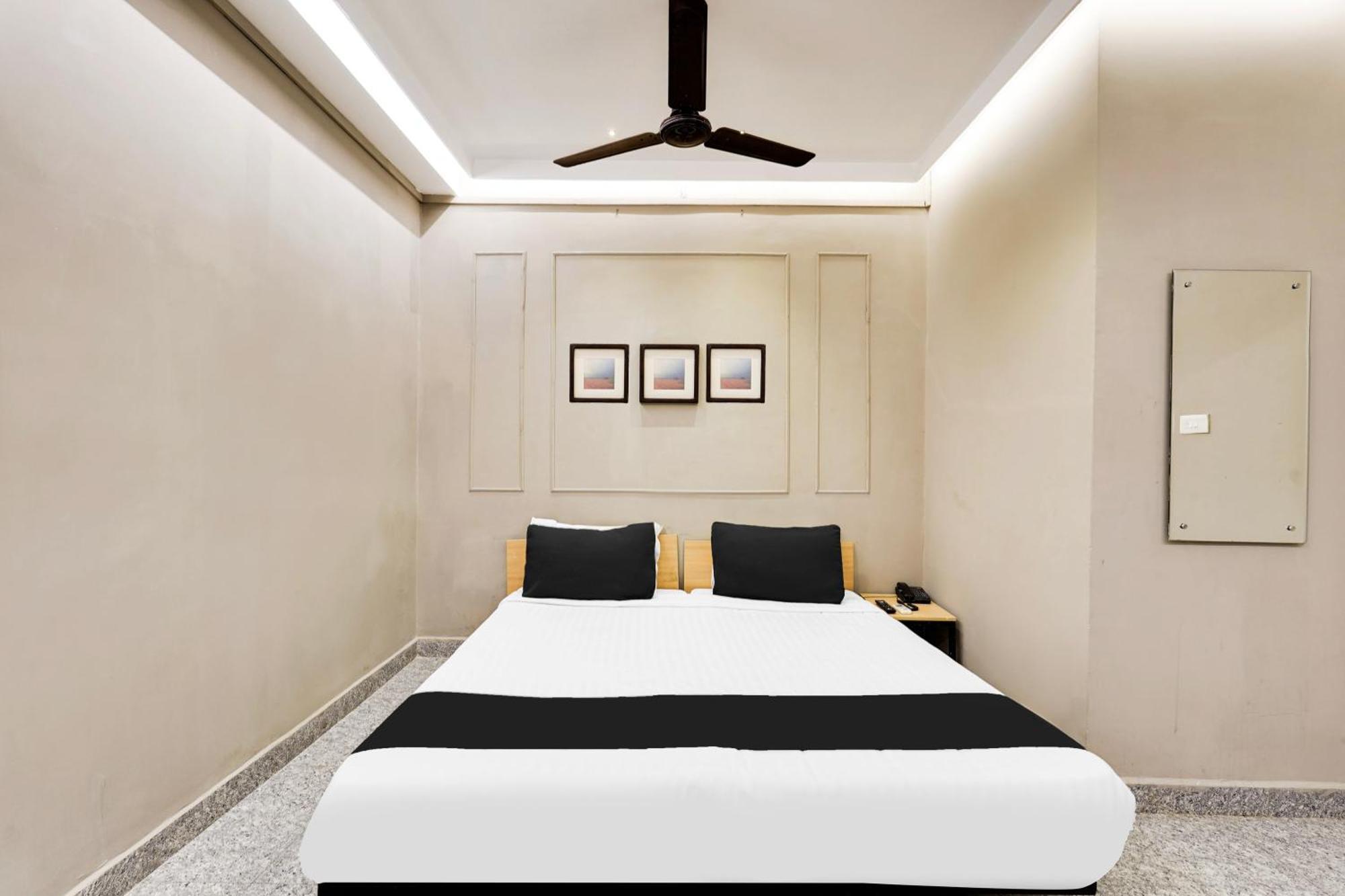 Super Hotel O White Town Formerly Seascape Residency ポンディシェリ エクステリア 写真
