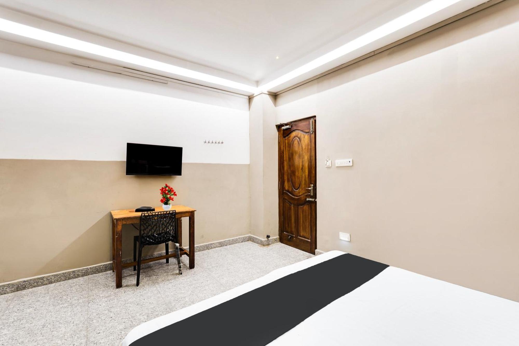 Super Hotel O White Town Formerly Seascape Residency ポンディシェリ エクステリア 写真